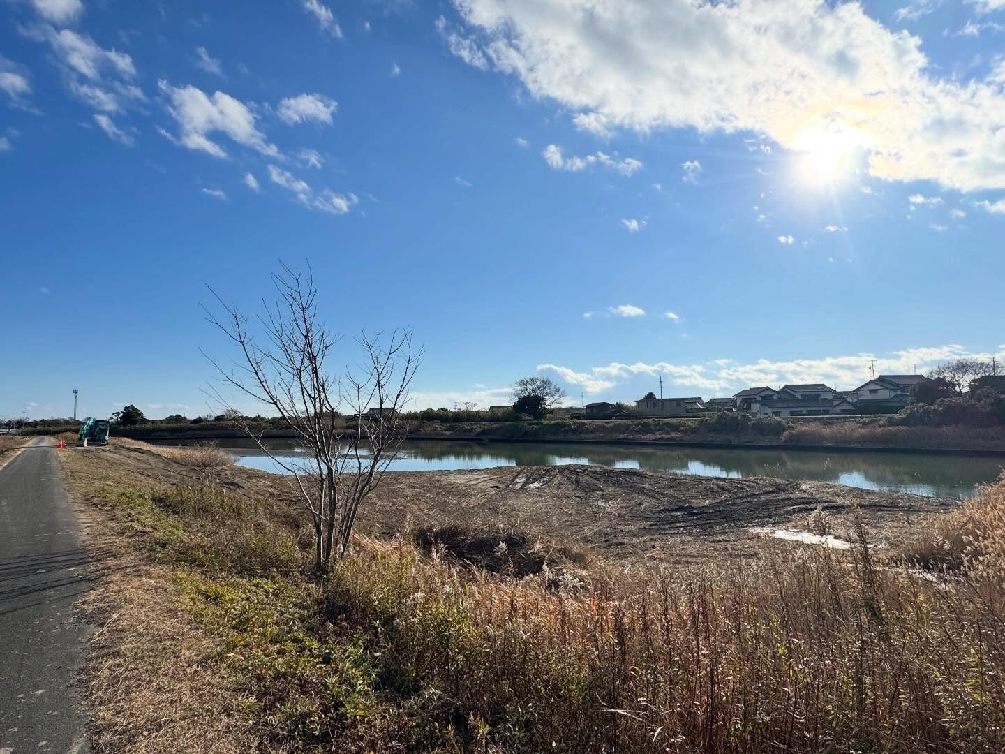 【有限会社 第一建設】〜静岡県土木発注

︎︎河道掘削︎︎
#未来現場　 #コマツ　 #第一建設　  静岡県　
高度技術提供　見える化
komatsu drone machinecontrol 3Ddata 設計データ
Everyday Drone
trackingmanagementsystem
intelligentmachinecontrol
ict ict施工 ict建機
D37PXi
D65PXi
200i
200Lci
3Dマシンコントロール
ict活用
切土
盛土
付加価値
LOVEMyD
ゲトル
日本の土木をカッコよく