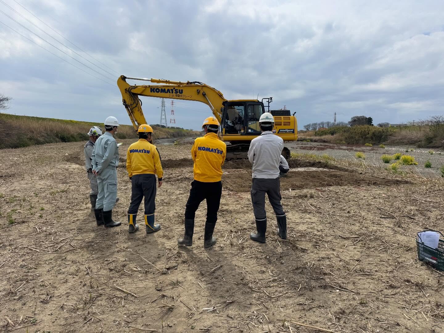 新規現場いよいよ施工開始です
⛑有限会社 第一建設⛑
自社入札工事ict‍♂️

コマツ建機
ict  ict施工 
ict建機
ict重機土工
ict大型重機土工
ict施工実績日本トップクラス
切土 盛土 法面整形
PC200i PC200lci🚜
D37pxi  D65pxi🚜
HM300 sv514D🚜
バックホウ　ブルドーザー
サステナブル
顧客価値
強いメンタル
不可能は無い
自信しか無い
名門じゃないけど誇る看板
絶対負けない
ブレずに真面目に一直線
感謝
第一建設の価値
第一建設の勝ち